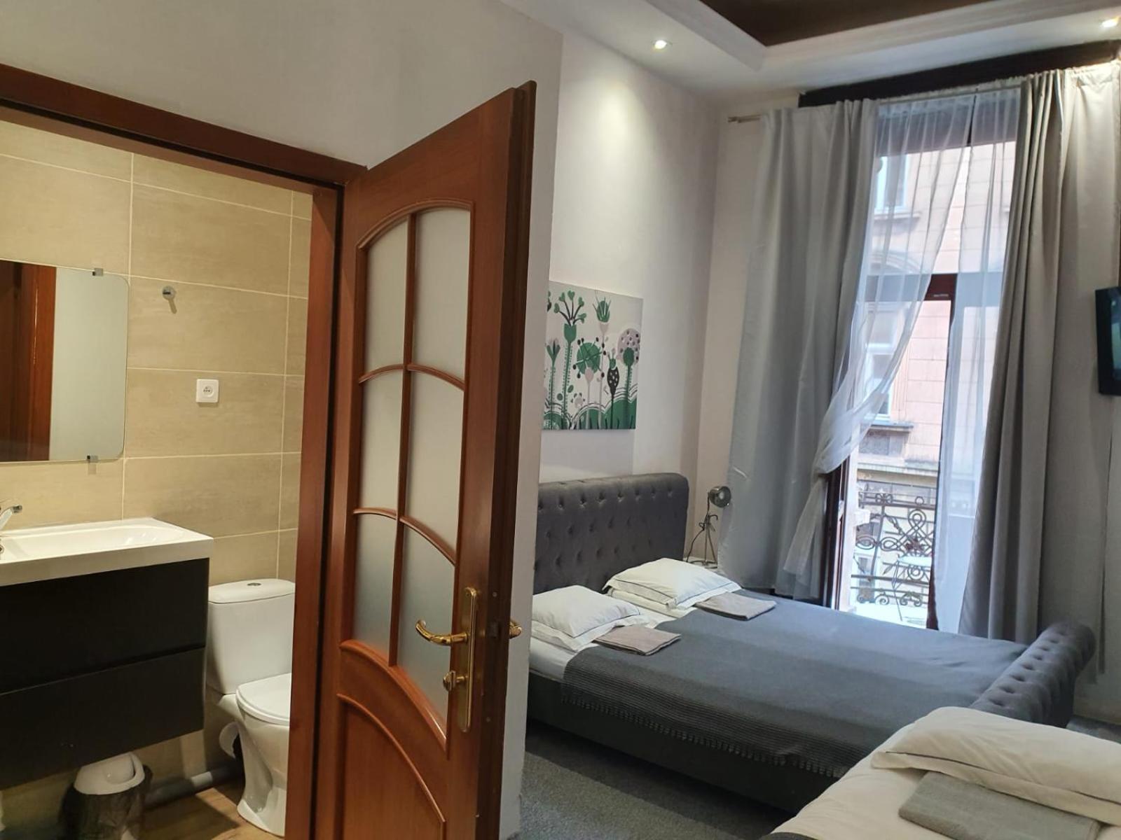 Harmony Aparthotel Cracovia Exterior foto