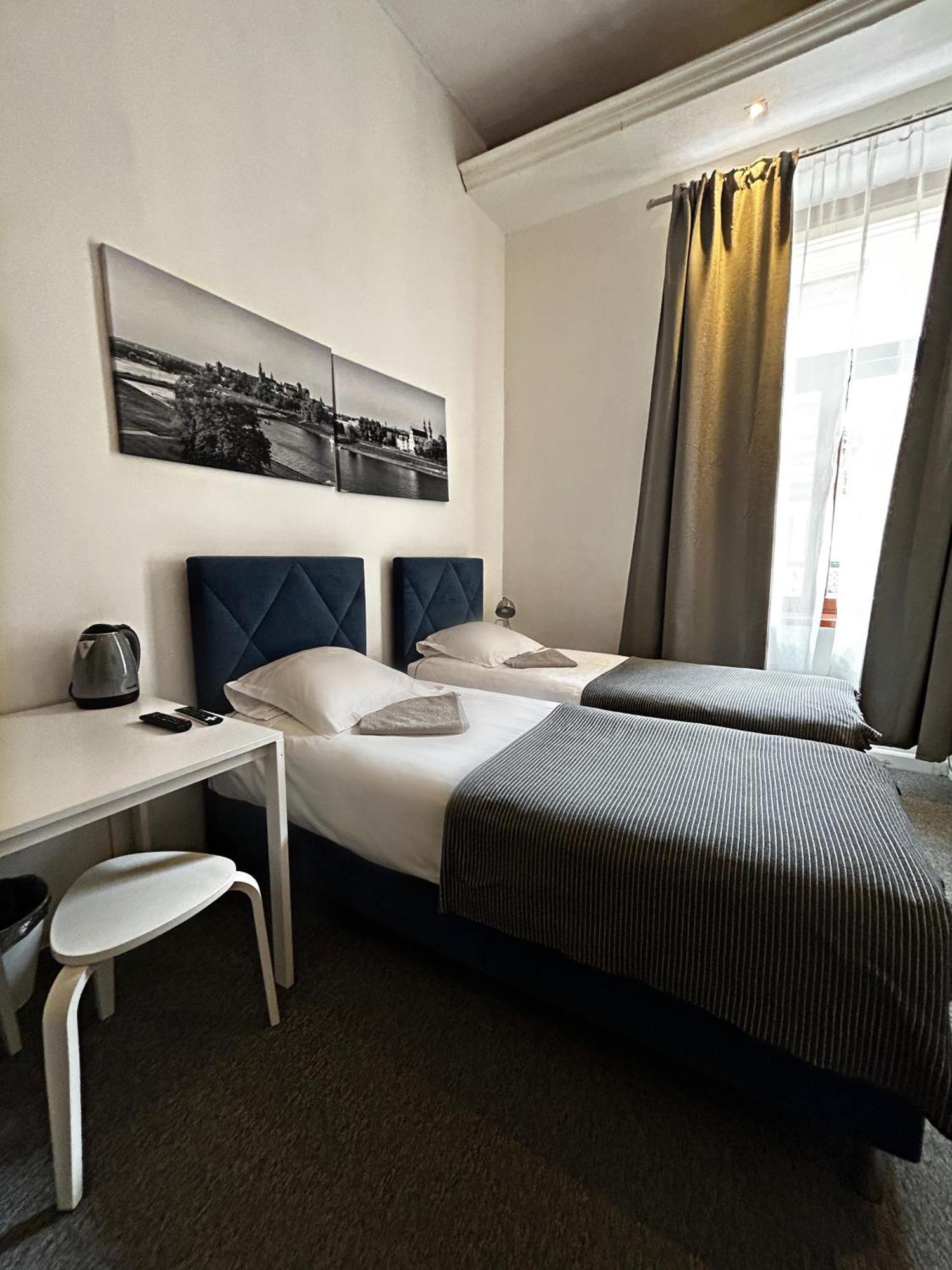 Harmony Aparthotel Cracovia Exterior foto