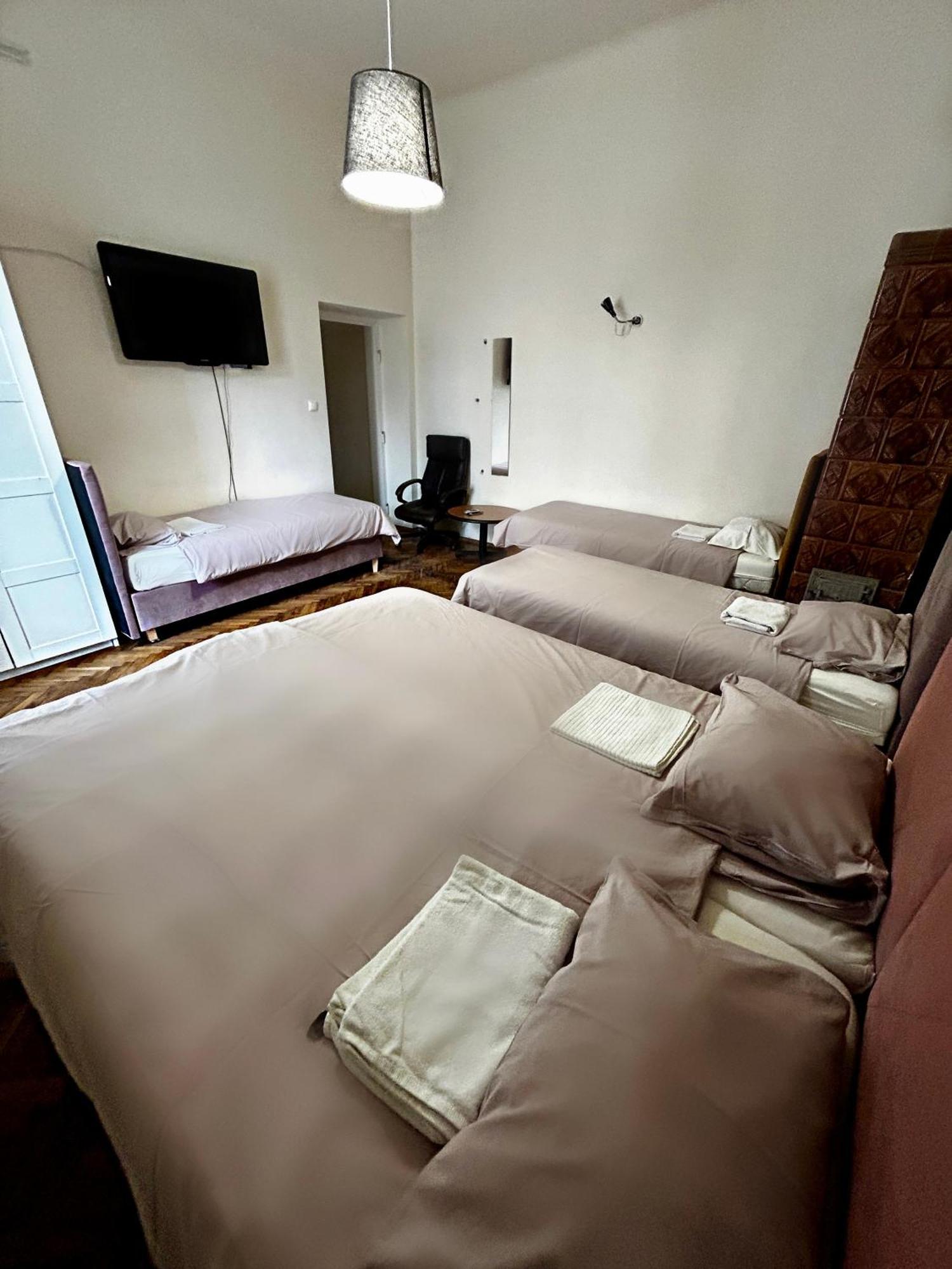 Harmony Aparthotel Cracovia Exterior foto