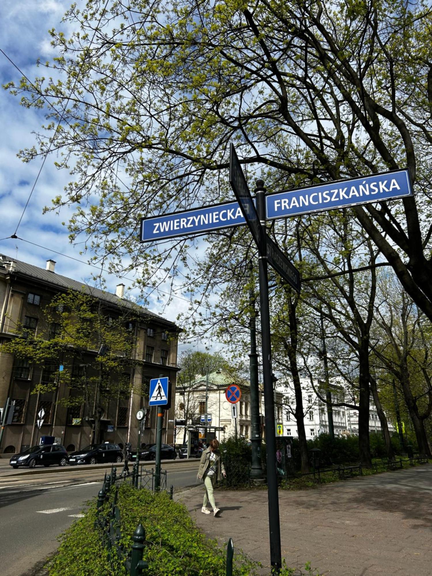 Harmony Aparthotel Cracovia Exterior foto